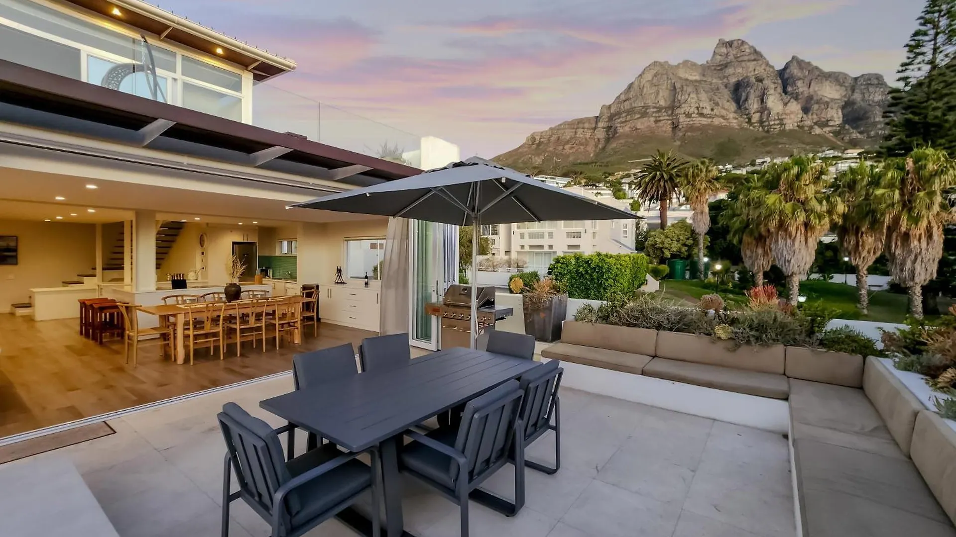 Nel On Park Villa Cape Town